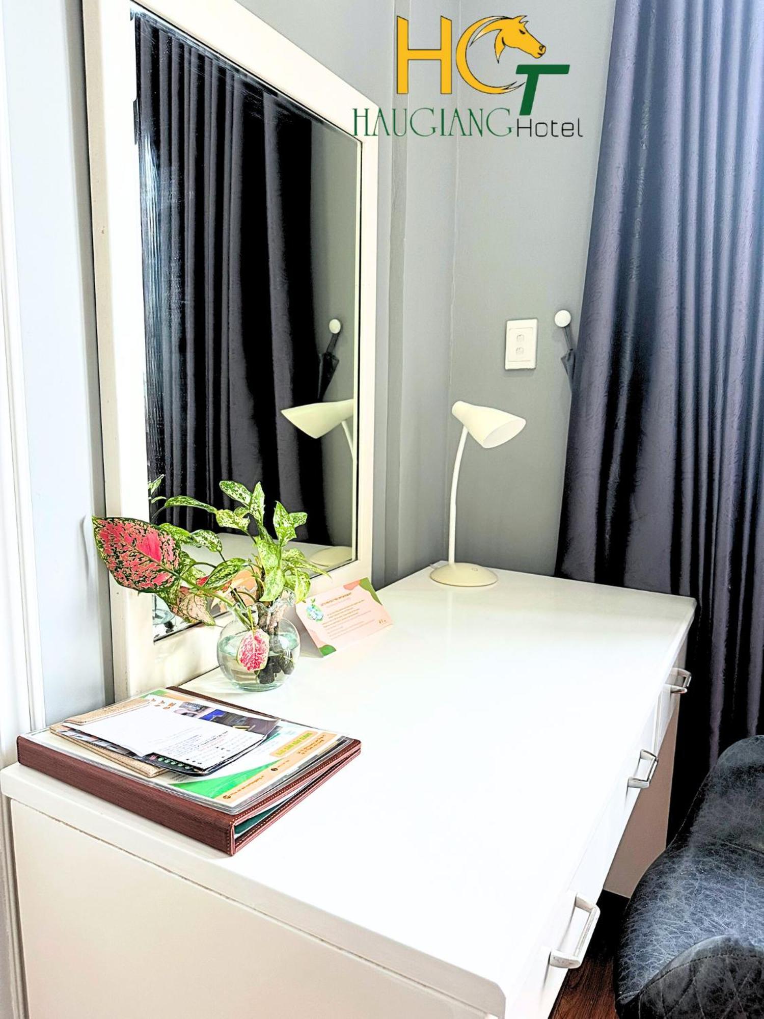 Hotel Khach San Hau Giang Vi Thanh Exterior foto