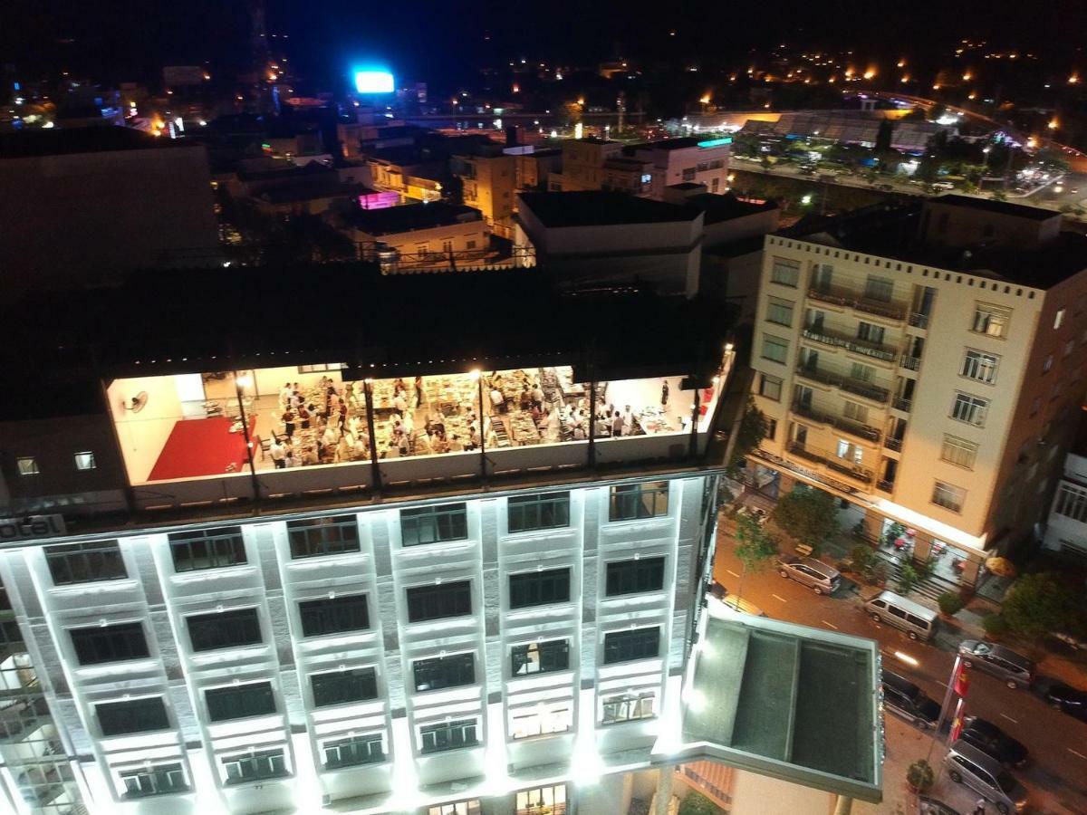 Hotel Khach San Hau Giang Vi Thanh Exterior foto